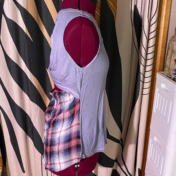 Hem & Thread blue Tank Top - Picture 4 of 7